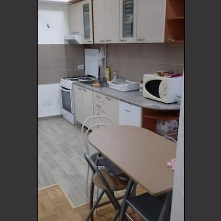 East Gate Apartment Studio سكوبجي المظهر الخارجي الصورة